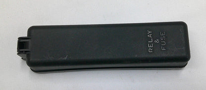 1992 - 1996 TOYOTA CAMRY FUSE RELAY COVER LID  A17