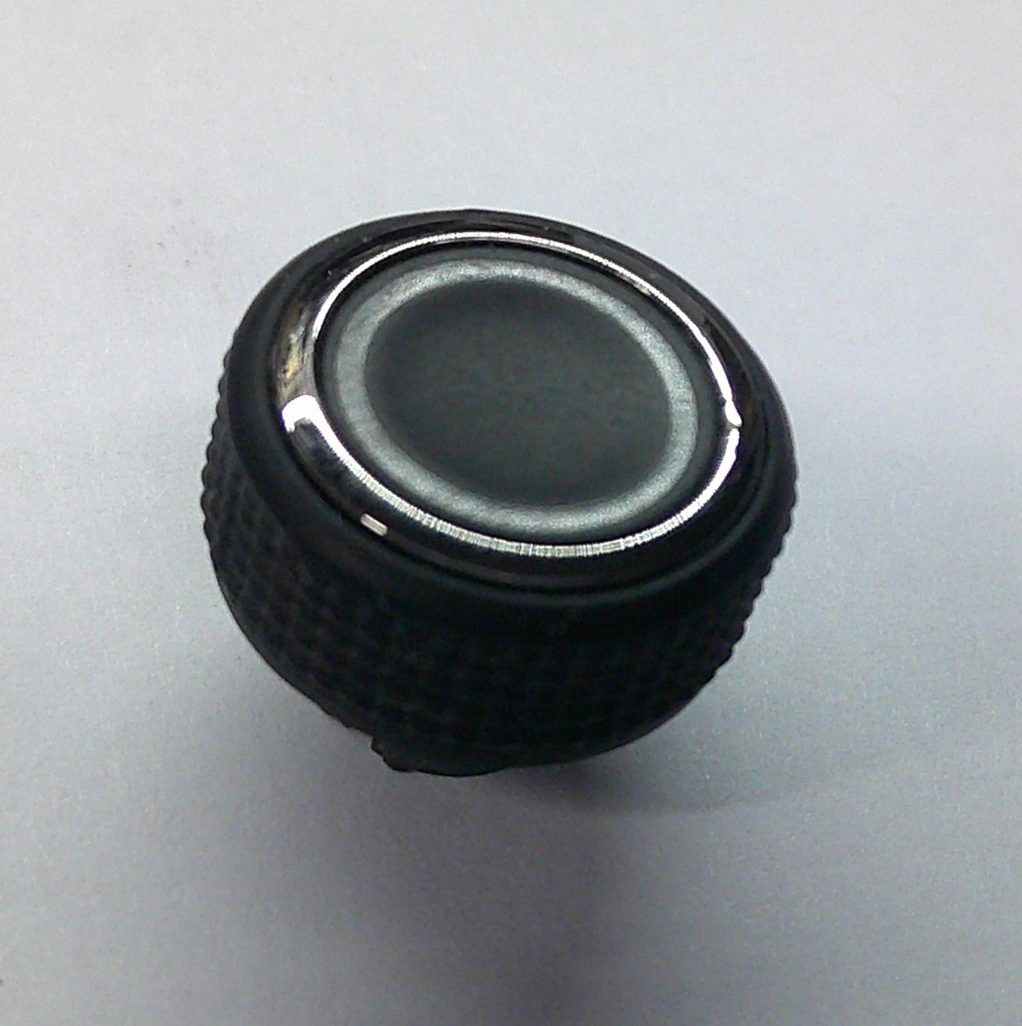 2007 CHEVY TAHOE RADIO STEREO TUNER KNOB NAVIGATION MEDIA GENUINE OEM 19169886 - RarePartsFinder.Com