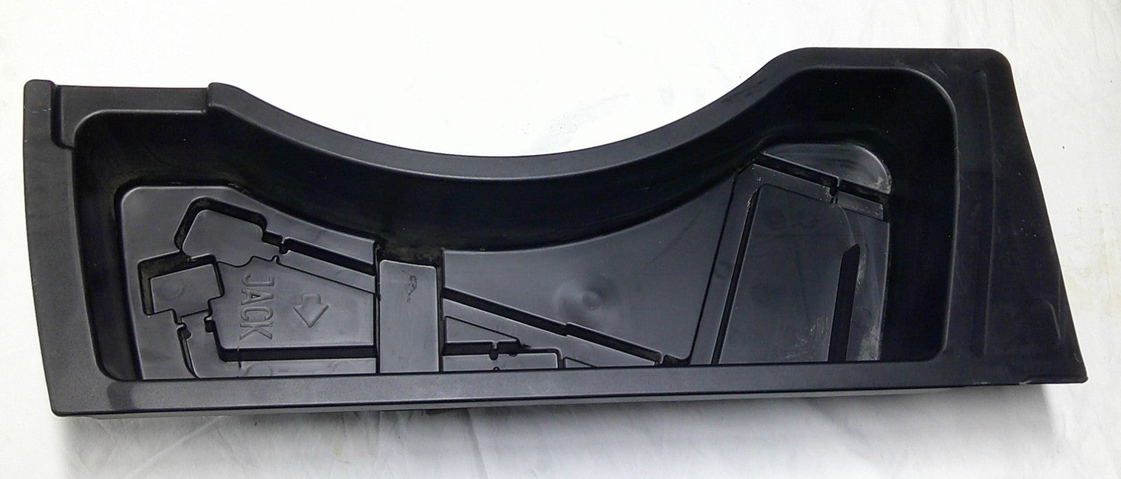 01 - 04 Toyota Highlander Passenger Cargo Area Storage Bin OEM 64421-48010 M5