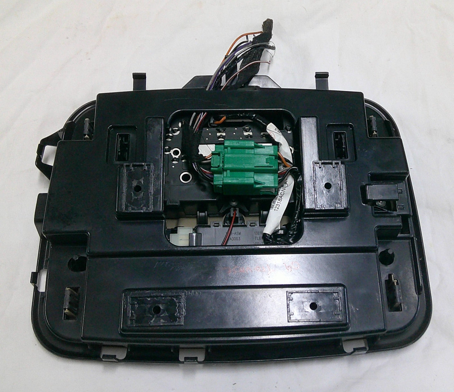 2009 - 2017 OEM Chevy Traverse Overhead Map Dome Light  w Mounting Bracket B12