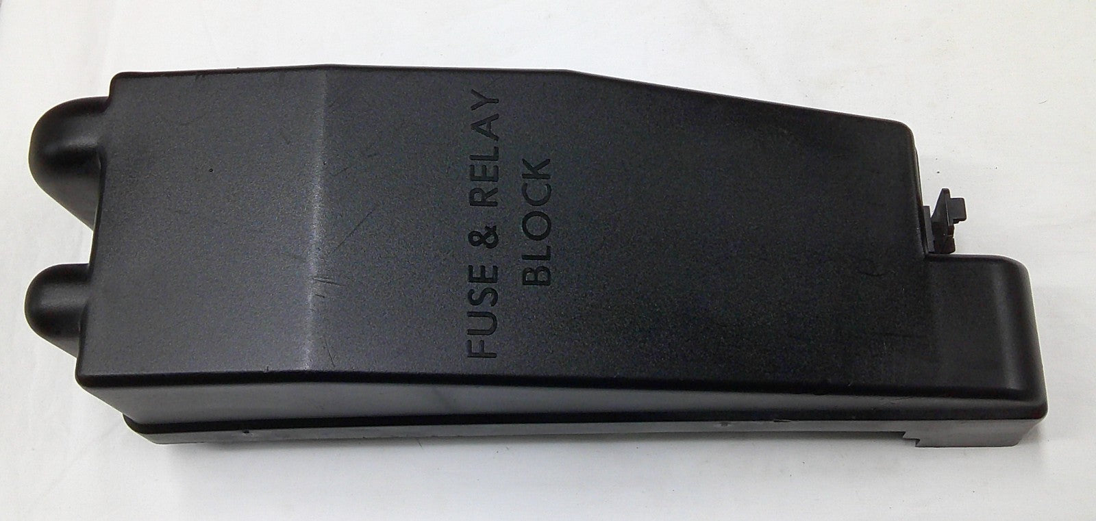 2006 - 2014 Kia Sedona  Relay Fuse Box Cover Lid 91950-4D910 B12