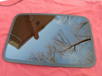 2000 - 2005 MITSUBISHI ECLIPSE OEM SUNROOF GLASS  NO ACCIDENT! FREE SHIPPING! - RarePartsFinder.Com