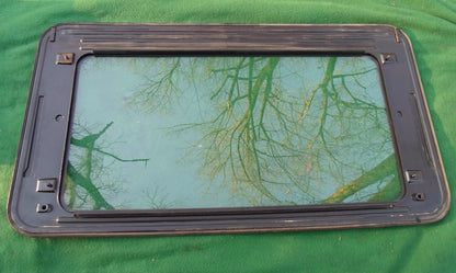 2000 NISSAN PATHFINDER YEAR SPECIFIC OEM SUNROOF GLASS PANEL FREE SHIPPING!