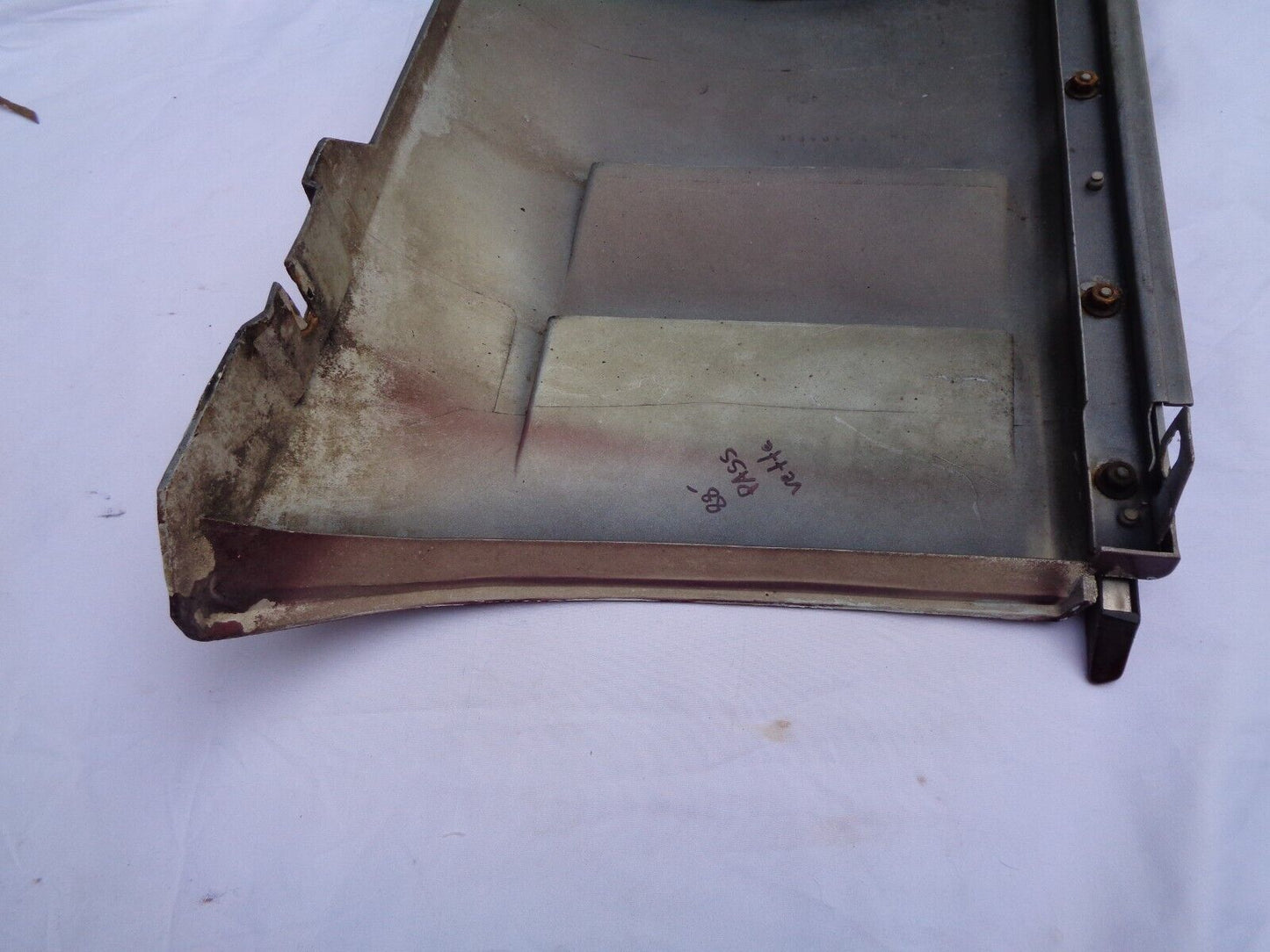85 - 90 Corvette Maroon Right Passenger Front Fender 14104010 Free Ship A1 - RarePartsFinder.Com