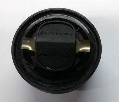 Mercedes Benz Oil Cap 0000101385 ML300 A17