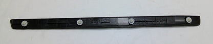 01 - 07 TOYOTA HIGHLANDER PASS DOOR FRONT SILL 67911-48010 OEM FREE SHIP B6