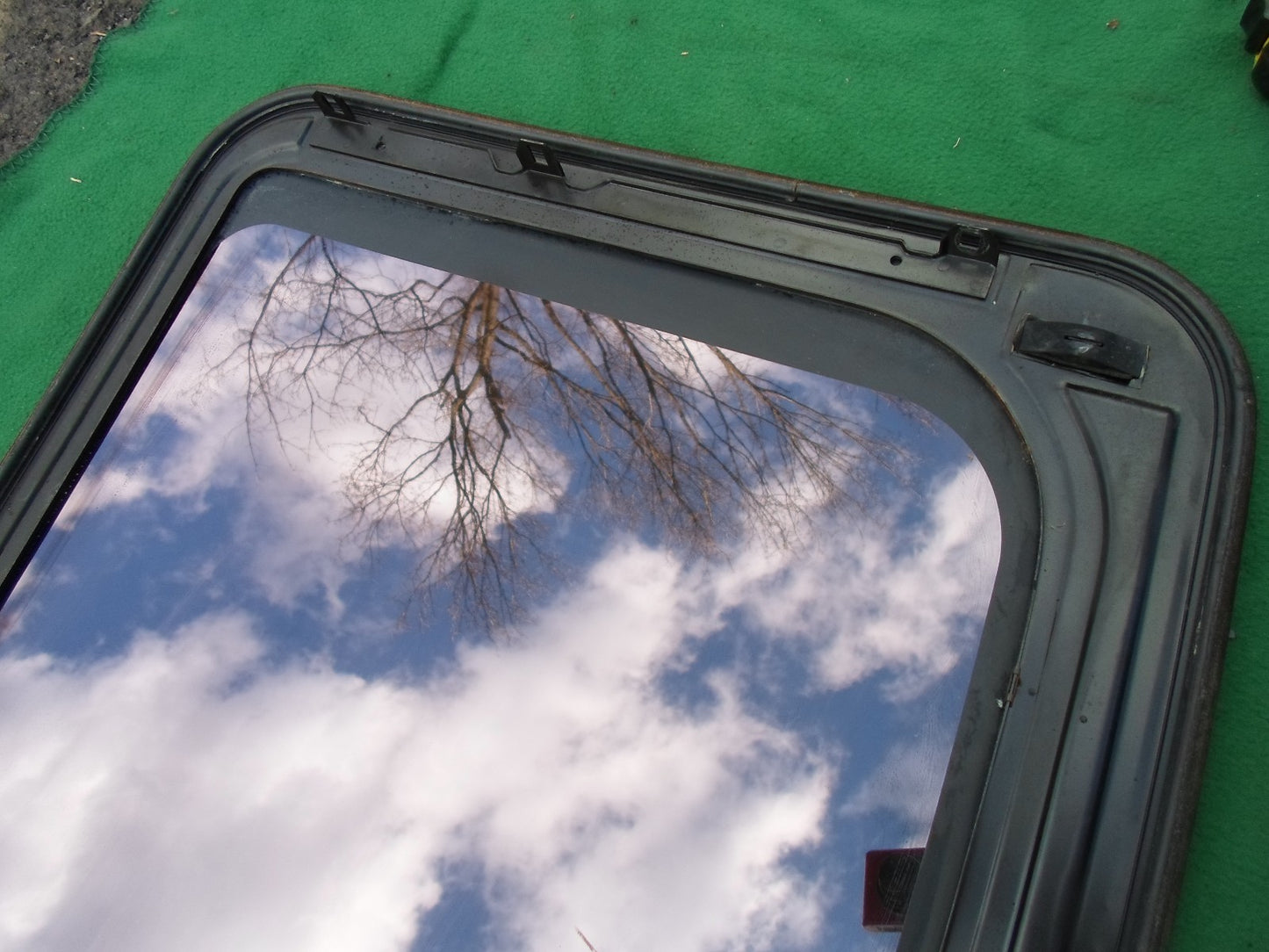 1993 BUICK RIVIERA OEM FACTORY SUNROOF GLASS NO ACCIDENT!   FREE SHIPPING!