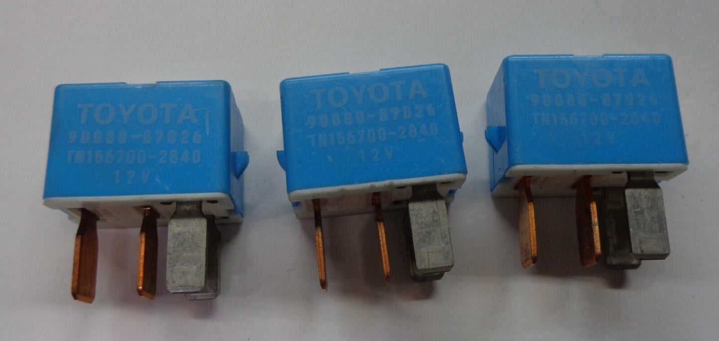 3 PIECE SET TOYOTA RELAYS 90080-87026 DENSO TESTED 1 YEAR WARRANTY  T2 - RarePartsFinder.Com