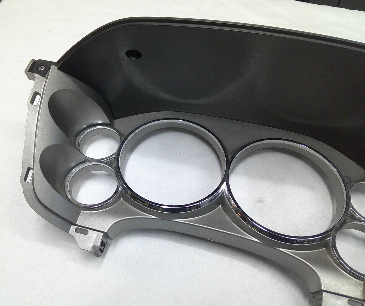 07-14 SIERRA SILVERADO LEFT DASHBOARD INSTRUMENT CLUSTER BEZEL TRIM 25782906 M4 - RarePartsFinder.Com