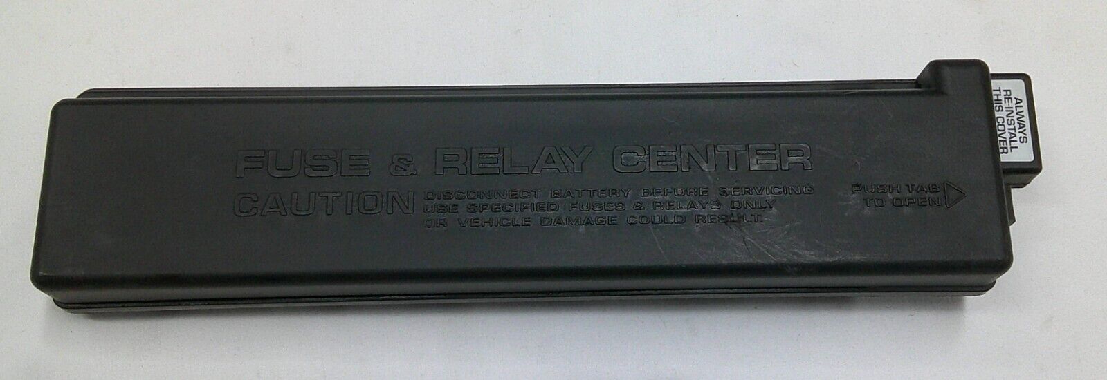 1996 PLYMOUTH VOYAGER DODGE CARAVAN FUSE RELAY COVER LID 4707769  B2 - RarePartsFinder.Com