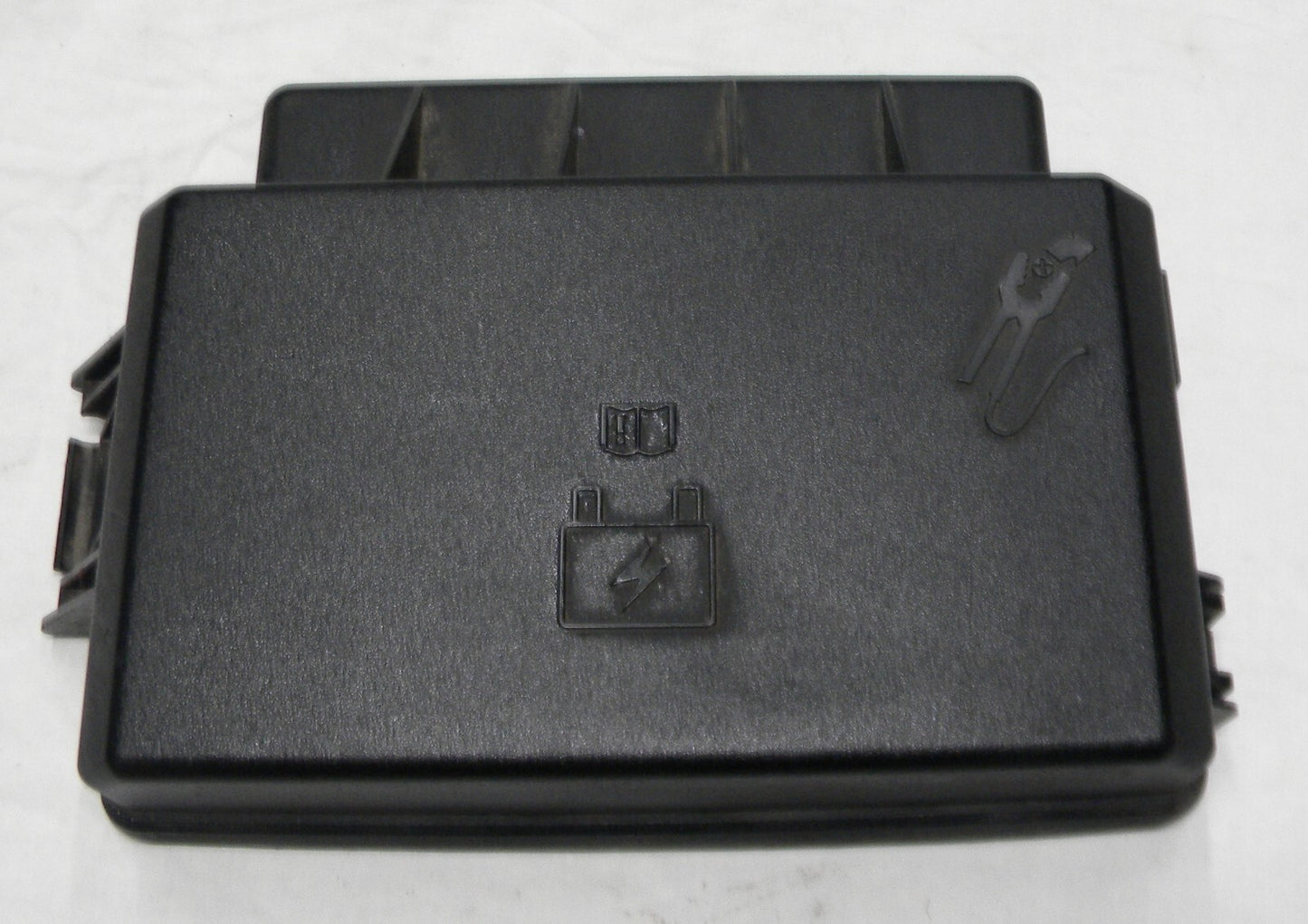 2006 - 2007 Dodge Charger Engine Fuse Relay Box Cover Lid Cap Only 7410-1914 R2 - RarePartsFinder.Com