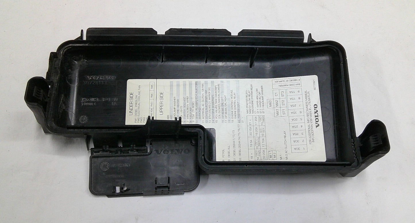 VOLVO S80 S60 V70 XC90 XC70 ENGINE COMPARTMENT FUSE RELAY LID COVER 30728133 B6 - RarePartsFinder.Com