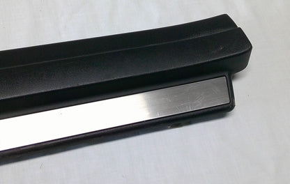 04 - 06 Lexus LS430 OEM Driver Side Front Sill Cover Trim 67914-50070-B1  M3
