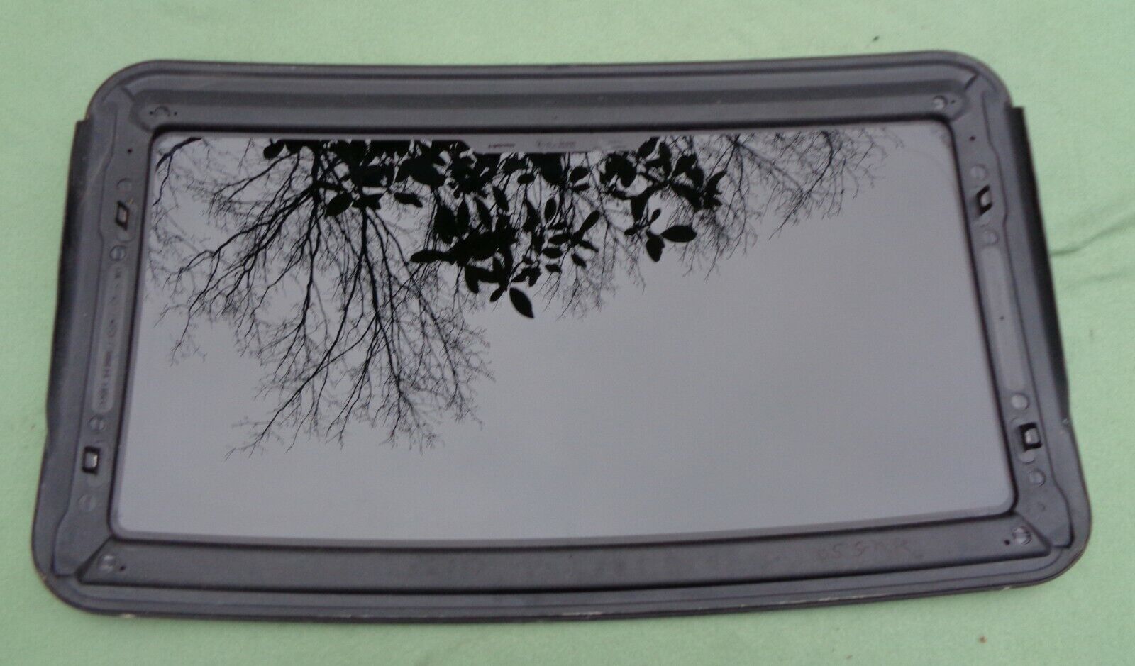2003 JAGUAR S-TYPE YEAR SPECIFIC OEM FACTORY SUNROOF GLASS FREE SHIPPING! - RarePartsFinder.Com