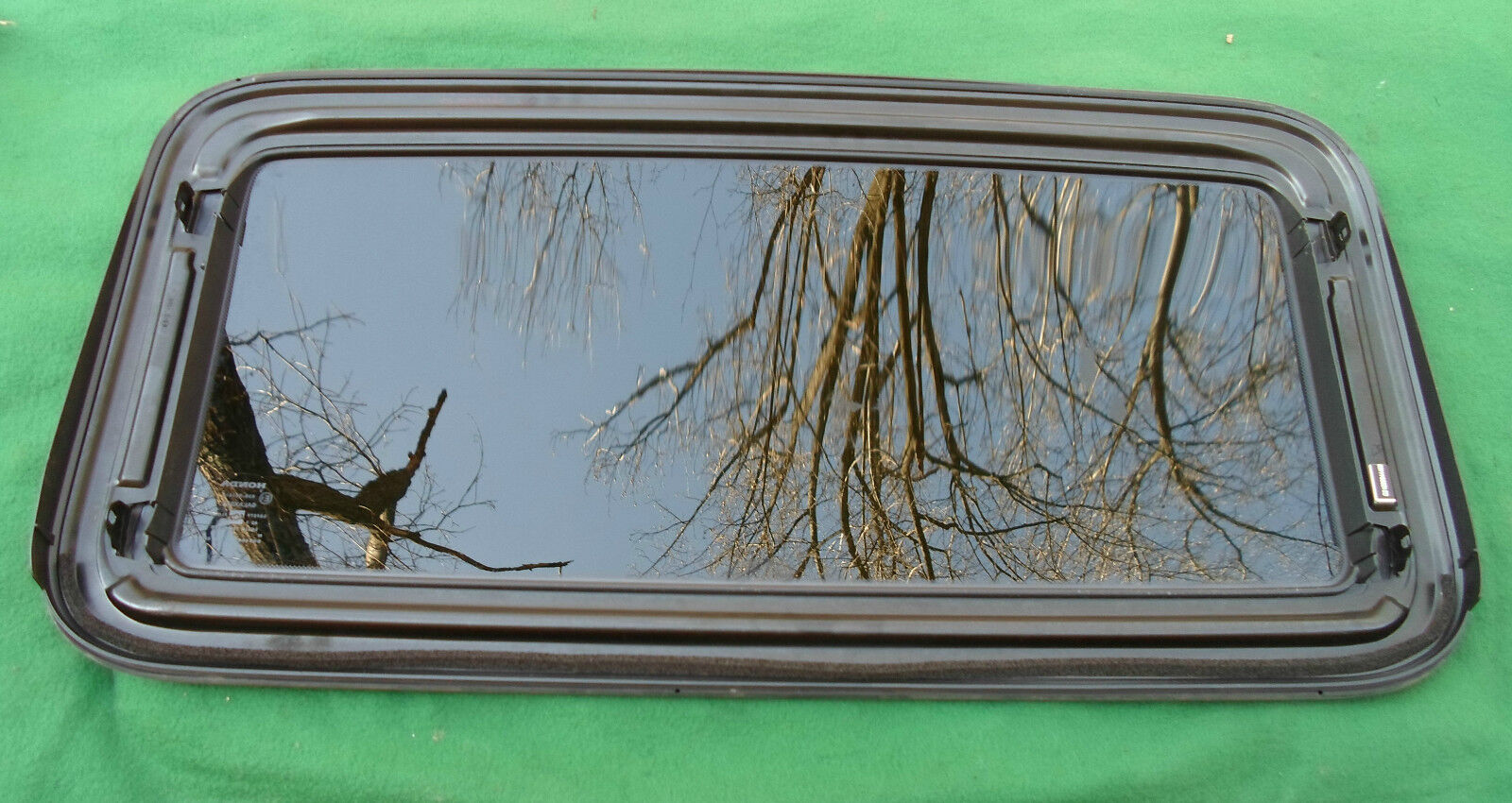 2007 HONDA ACCORD SEDAN OEM YEAR SPECIFIC SUNROOF GLASS 2 BOLT DESIGN FREE SHIP