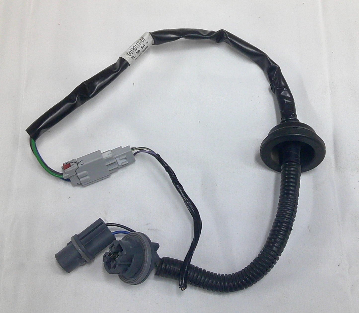 2016 - 2024 Chevy Malibu Tail Light Pigtail Wire Harness OEM 23474553  A10