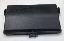2010 - 2011 Cadillac SRX Engine Fuse Relay Box Cover Lid Cap Only OEM R2 - RarePartsFinder.Com