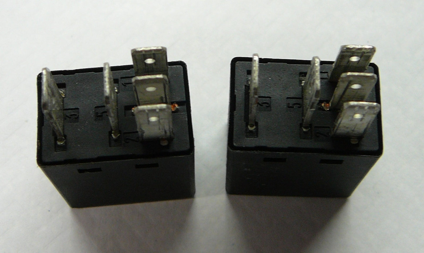CHRYSLER DODGE JEEP 2 PC. RELAY SET 4671168C 72472M 1 YEAR WARRANTY OEM C3