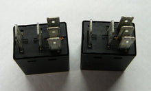 CHRYSLER DODGE JEEP 2 PC. RELAY SET 4671168C 72472M 1 YEAR WARRANTY OEM C3