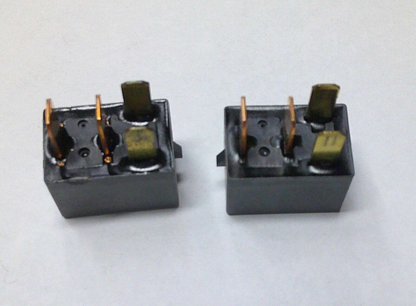 MITSUBISHI OEM RELAY SET MR515993 FREE SHIPPING! 1 YEAR WARRANTY MIT1 - RarePartsFinder.Com
