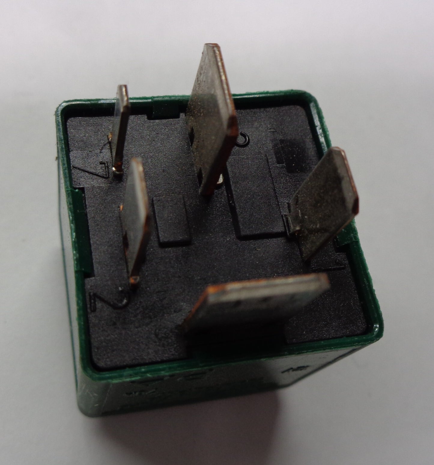 FORD OEM V23141-A1-X9 RELAY 95BG-8C616-E1B TESTED 1 YEAR WARRANTY F3