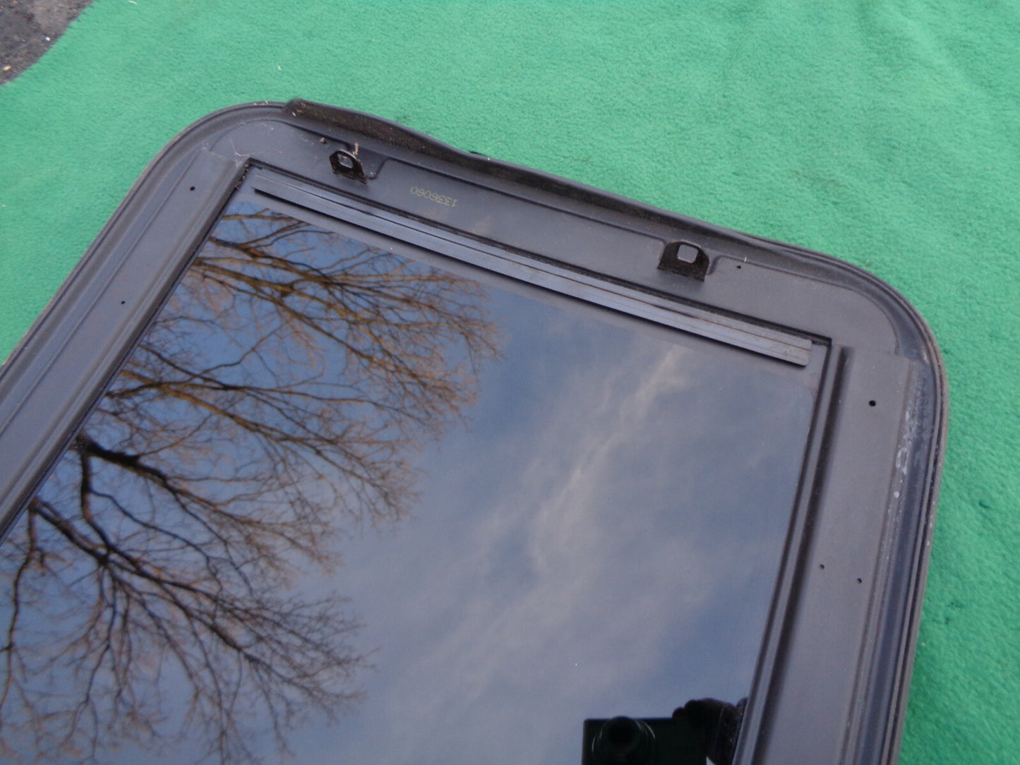 2012 JAGUAR XF OEM YEAR SPECIFIC SUNROOF GLASS NO ACCIDENT FREE SHIPPING!