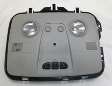 2009 - 2010 OEM Saturn Outlook Overhead Map Dome Light w/ Mounting Bracket B12