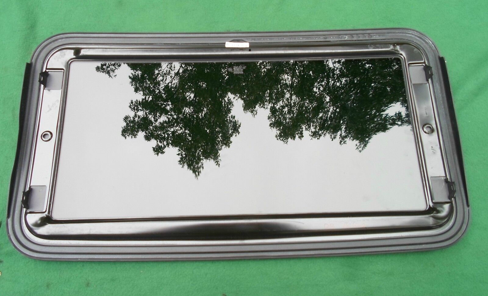 2011 NISSAN ALTIMA YEAR SPECIFIC SEDAN FACTORY SUNROOF GLASS OEM FREE SHIPPING