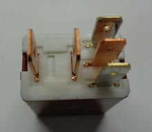 USA SELLER TOYOTA RELAY 90987-04004 DENSO TESTED 1 YEAR WARRNTY  T2