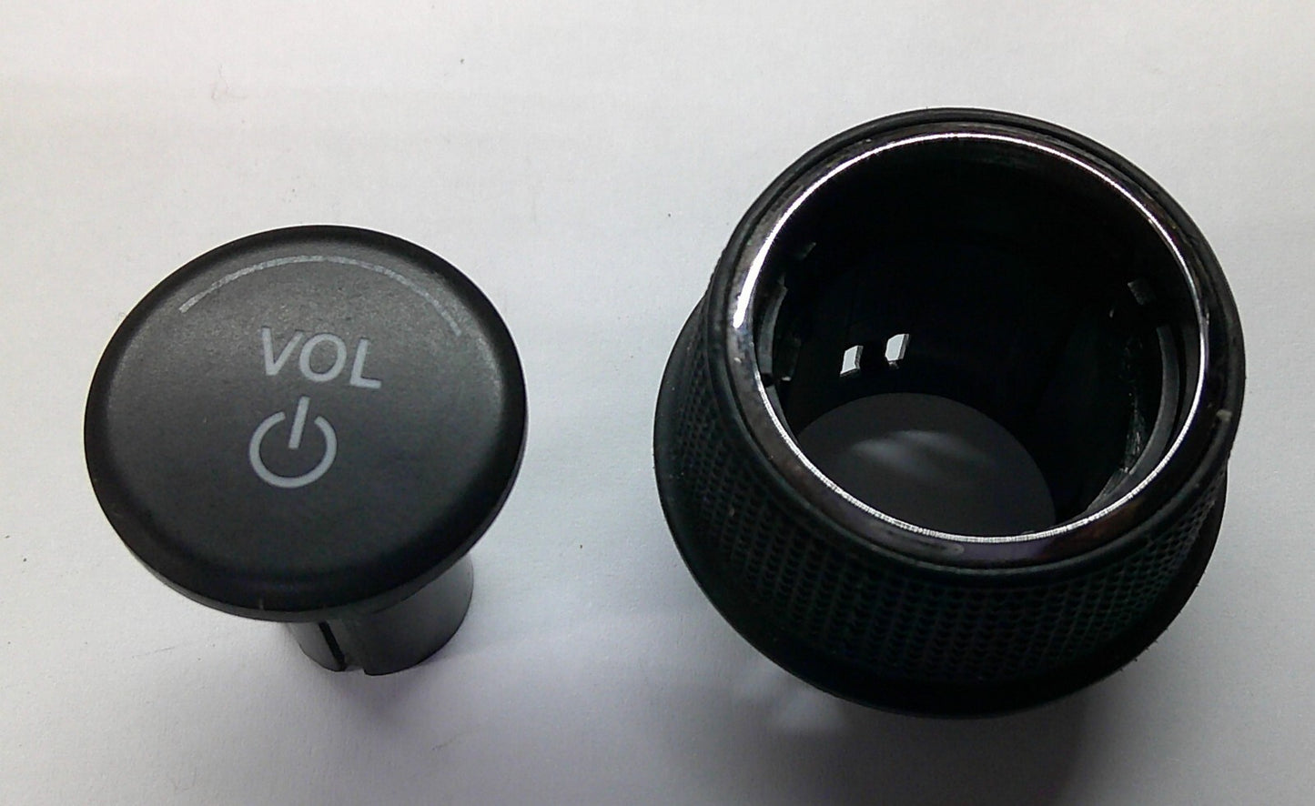 2012 - 2018 DODGE JOURNEY RADIO STEREO TUNER VOLUME KNOB SET  68209666AE OEM