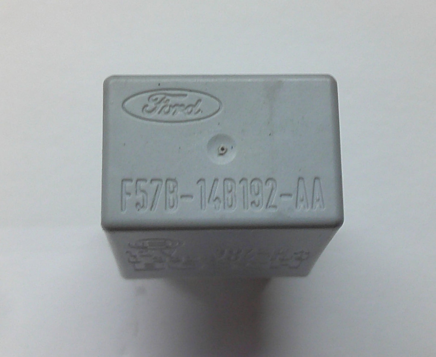 USA SELLER BOSCH FORD RELAY F57B-14B192-AA  TESTED OEM 1 YEAR WARRANTY F1