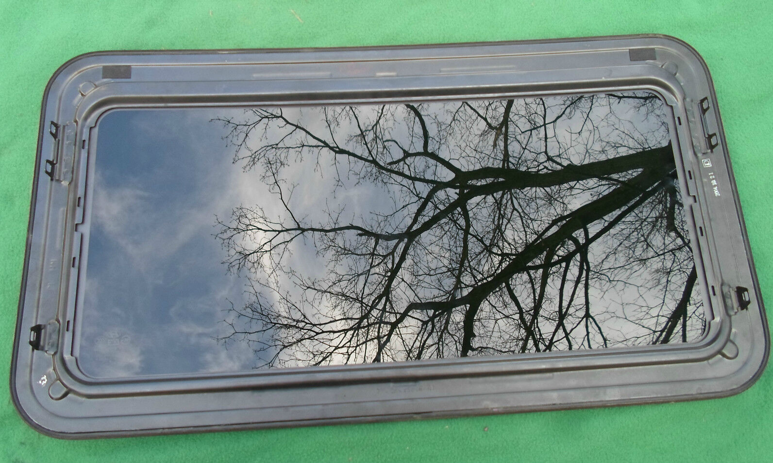 2008 HYUNDAI TUCSON YEAR SPECIFIC SUNROOF GLASS PANEL OEM FACTORY FREE SHIPPING!