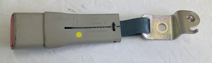 2010-2015 TOYOTA PRIUS BACK SEAT 2ND ROW BELT BUCKLE FREE SHIPPING B4