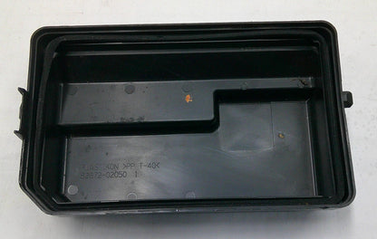 98 - 02 Corolla Relay Fuse Box Lid Top Cover Trim 82672-02050 Free Shipping  R1