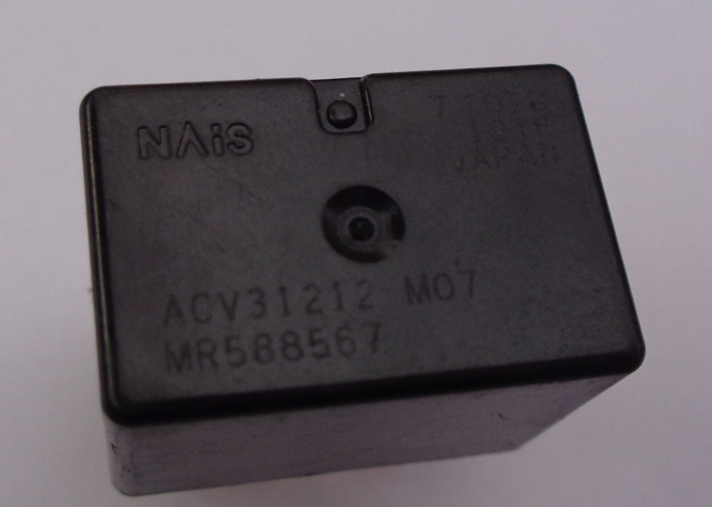 SET OF 3 MITSUBISHI OEM NAIS MR588567  ACV31212 RELAYS  1 YEAR WARRANTY  MIT1