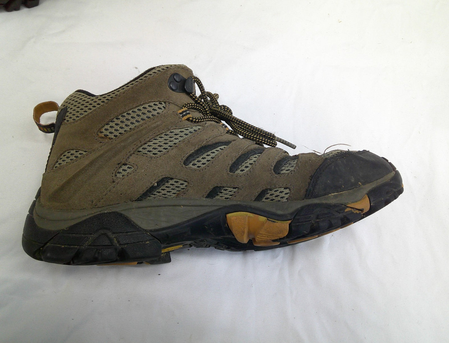 Merrell Vibram Boots Mens 8 Brown Waterproof Hiking Trail Fair Shape B11