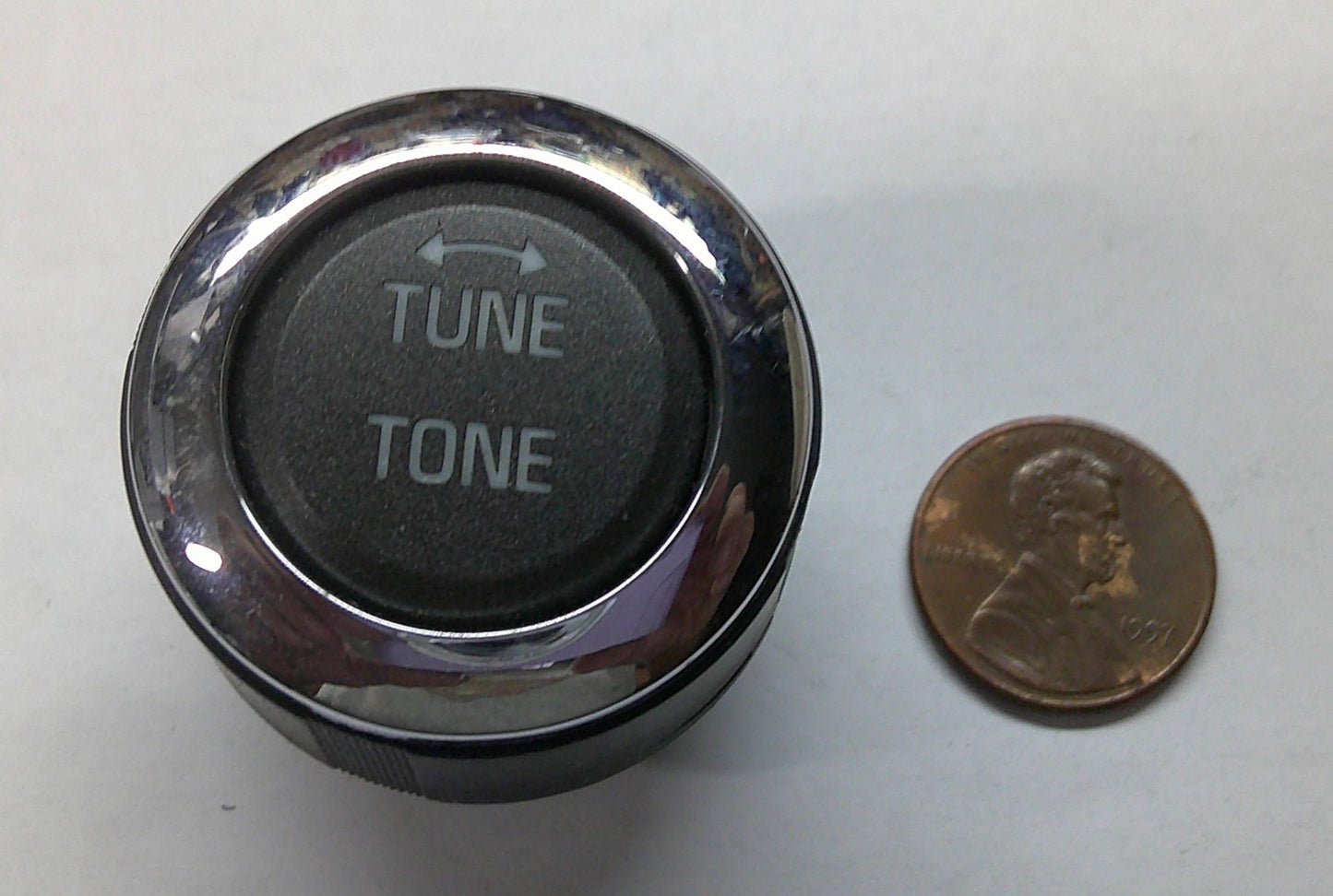 2008 CADILLAC CTS RADIO STEREO TUNER TONE TUNE CONTROL KNOB OEM - RarePartsFinder.Com