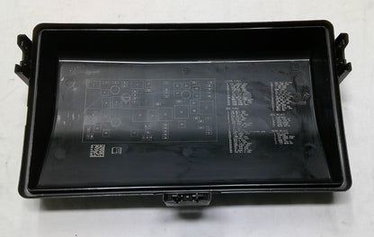 2010 2011 2012 2013 Buick Lacrosse Engine Fuse Junction Box Cover Lid  R1