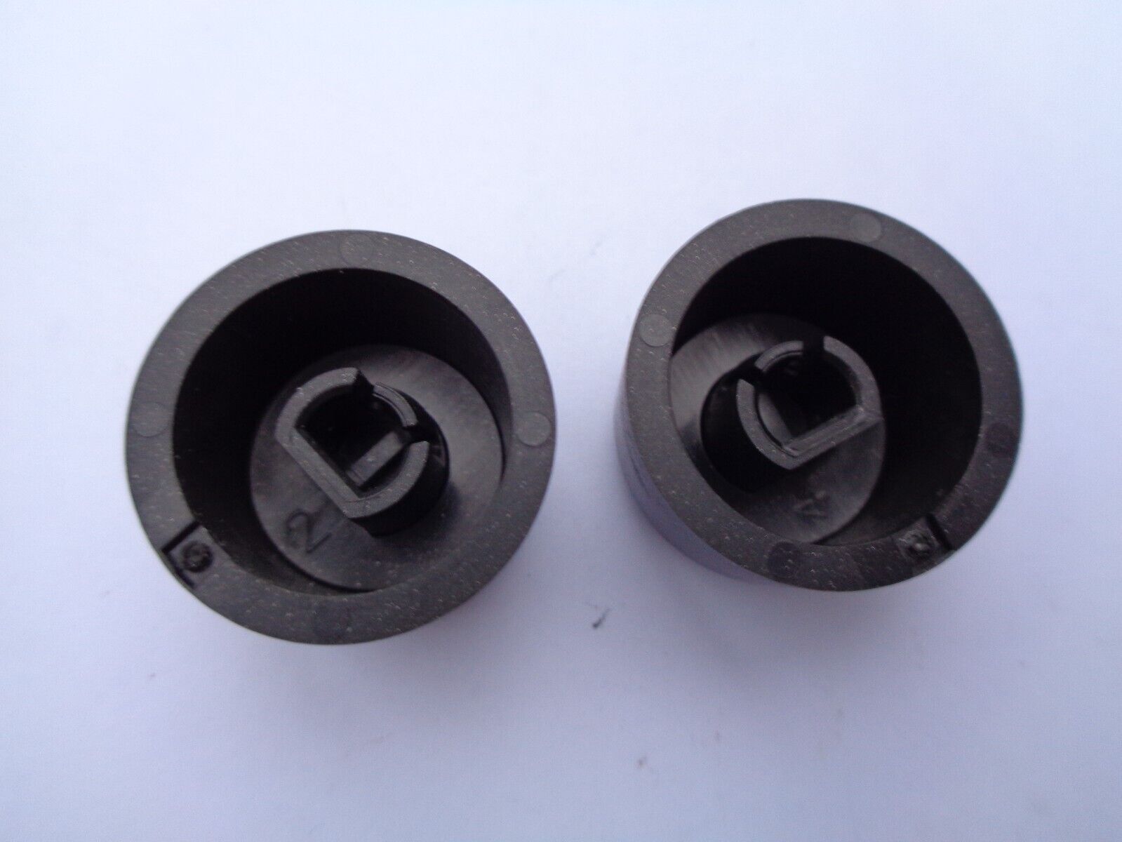 02 03 04 05 TOYOTA CAMRY RADIO STEREO TUNER KNOB SET GENUINE OEM FREE SHIPPING! - RarePartsFinder.Com