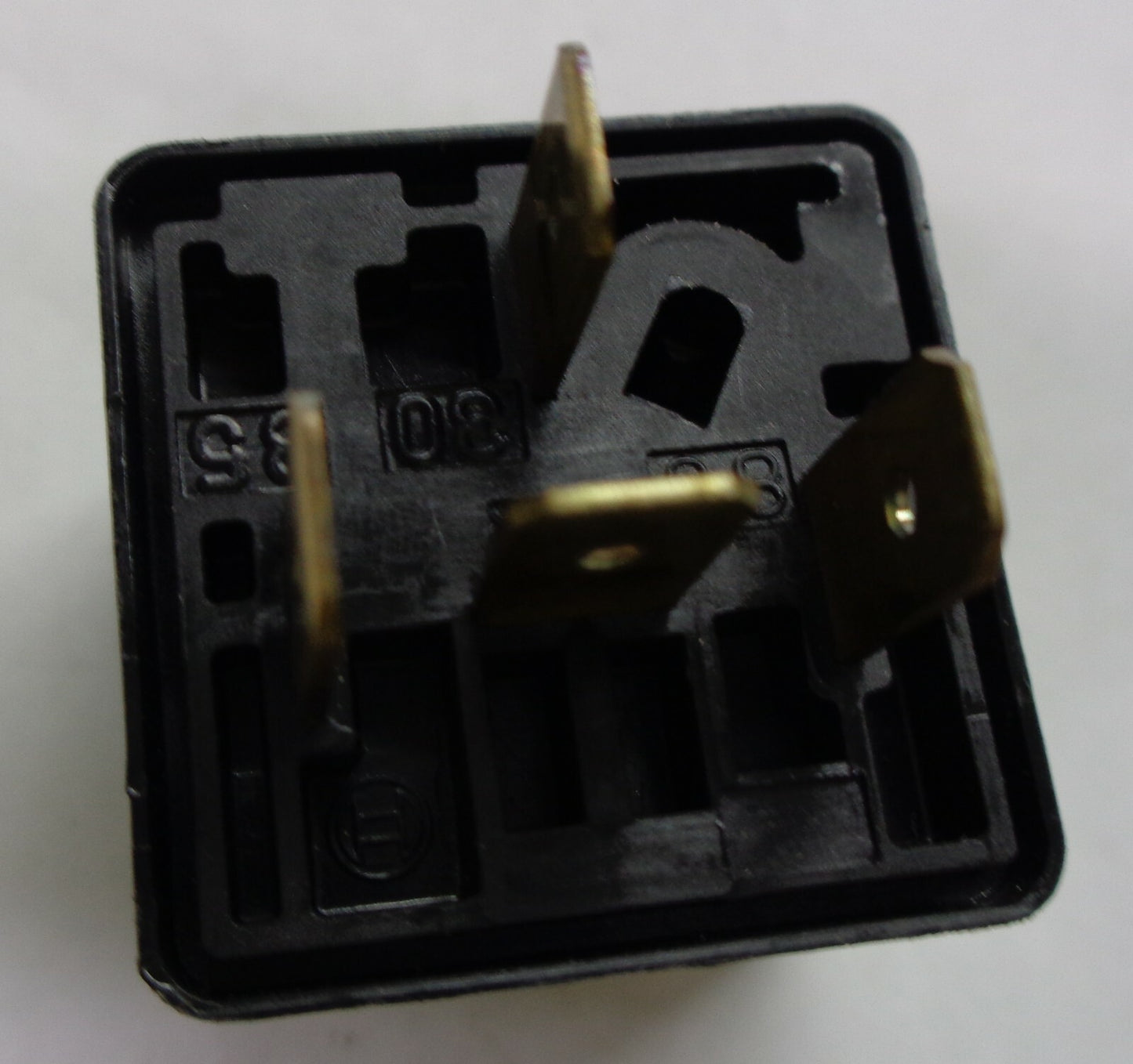 TOYOTA  BOSCH RELAY 90084-98011 TESTED 1 YEAR WARRANTY  FREE SHIPPING! T4 - RarePartsFinder.Com