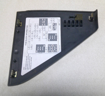 2001 Chevy Silverado Interior Left Relay Cover 15771385 B3