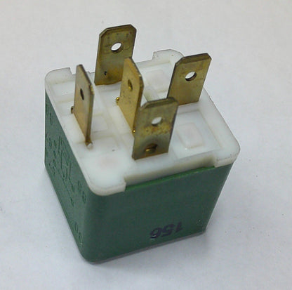 VOLVO HELLA OEM RELAY 9162250  003520-63 TESTED 1 YEAR WARRANTY V1