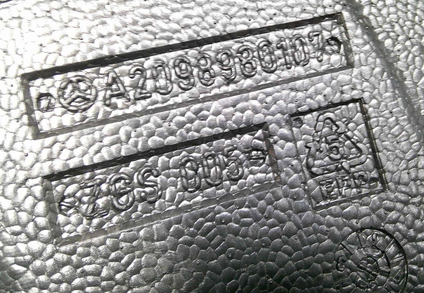 01-07 Mercedes Benz C230 C Class Spare Tire Cover Round Foam Oem Case Holder F1 - RarePartsFinder.Com