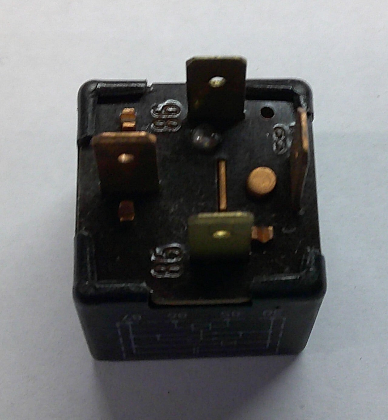 USA SELLER AC CLUTCH CONTROL RELAY # 267 - AUDI / VOLKSWAGEN - 443919578C VW1 - RarePartsFinder.Com