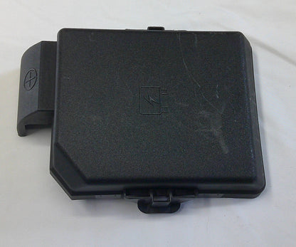 06 - 16 Chevy Impala Under Hood Fuse Relay Box Cover Lid  13574057-03  B7