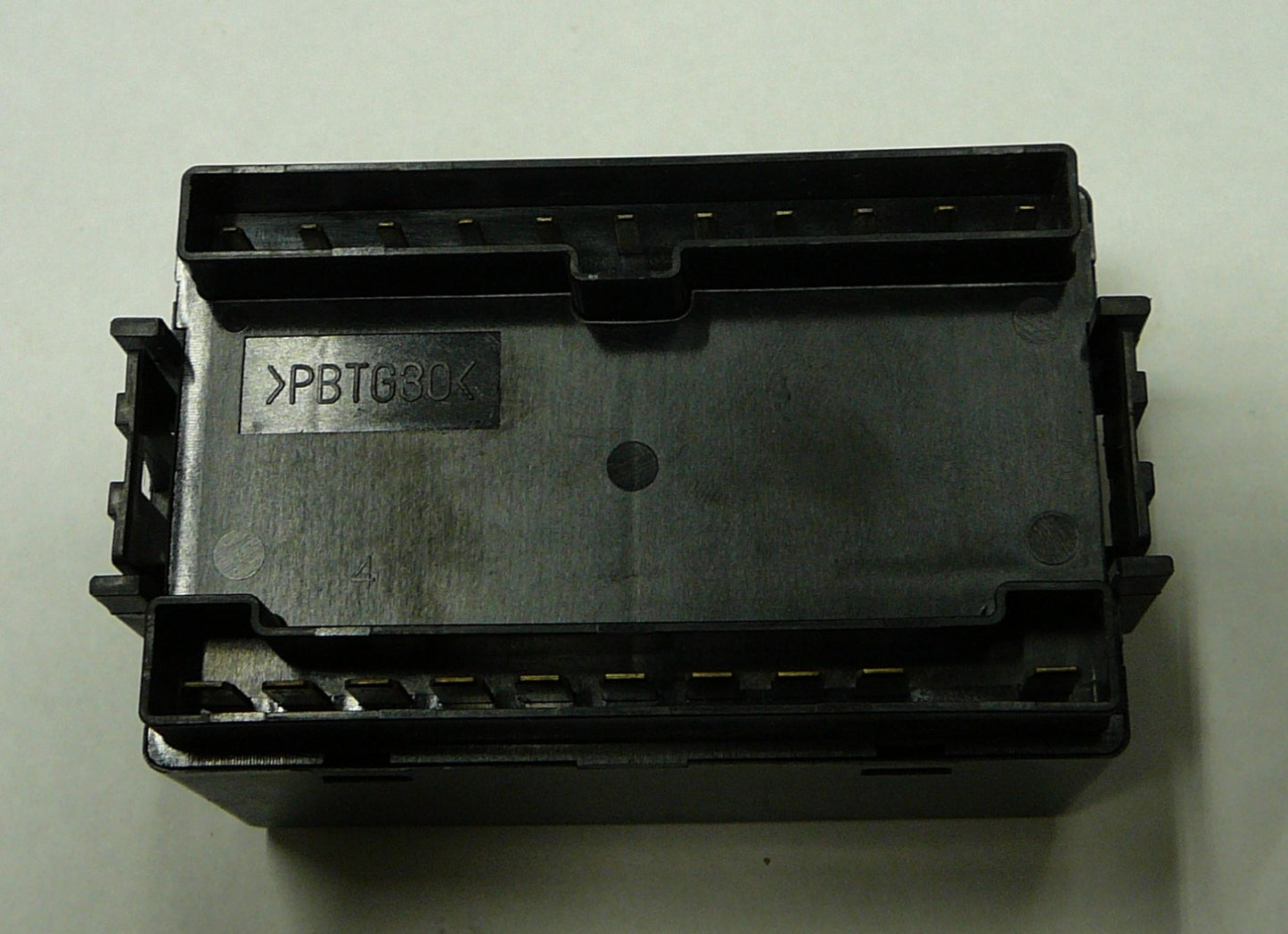 05 06 07 08 09 Mitsubishi Galant Front ECU Type Ha 8638A009, G8C-218M-2A