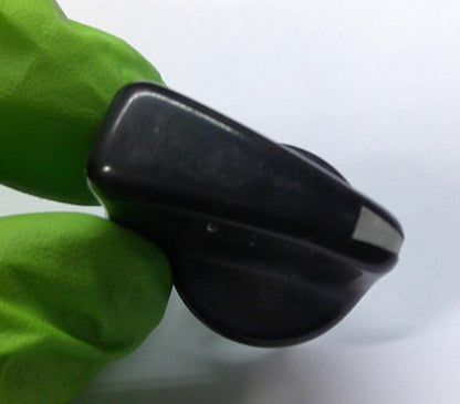 1990 - 1994 MITSUBISHI  ECLIPSE CLIMATE CONTROL AC HEATER SMALLER KNOB OEM
