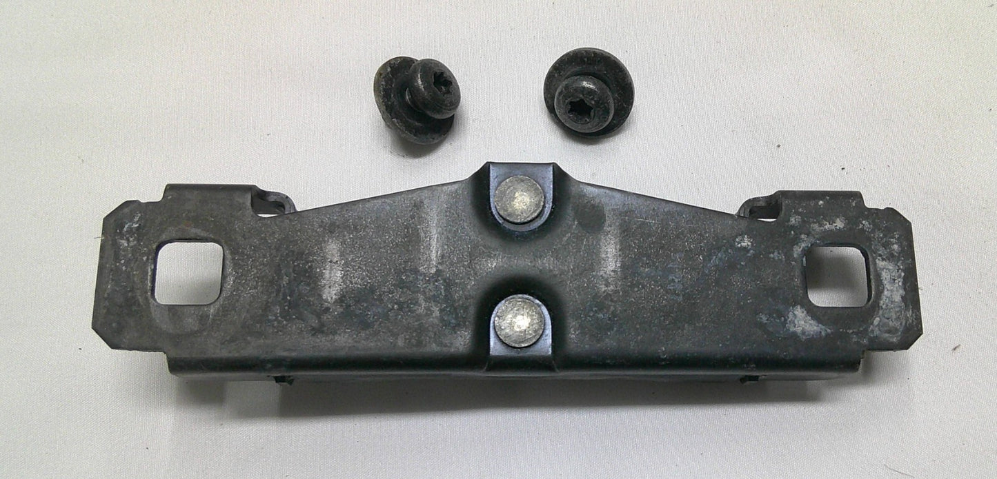 VOLVO S40 XC60 V50 TRUNK LID STRIKER w/ BOLTS 31276686 OEM FREE SHIPPING! A17