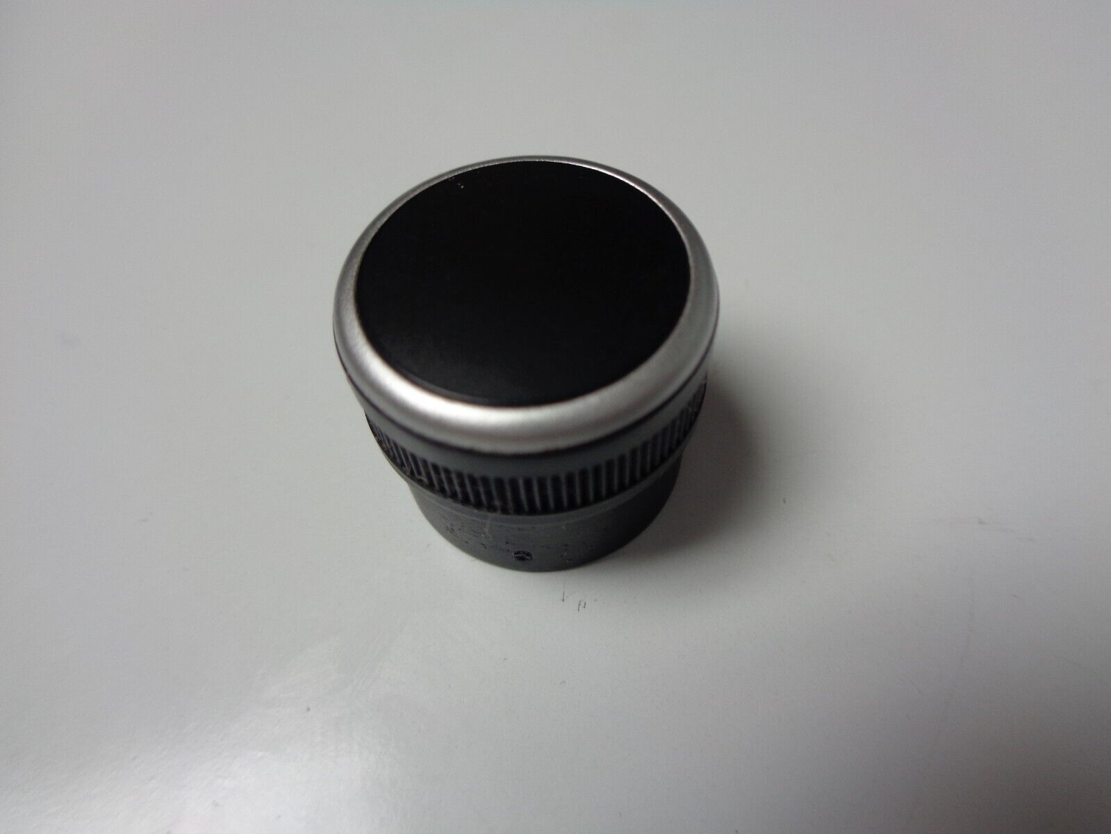 08 09 10 11 HYUNDAI ACCENT STEREO TUNER RADIO KNOB OEM FREE SHIPPING!