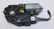 03 - 09 TRAILBLAZER ENVOY  04 - 07 RAINIER SUNROOF MOTOR OEM TESTED 25917744
